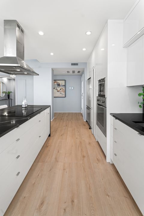 Tiny photo for 1000 N Lake Shore Plaza #49A, Chicago, IL 60611 (MLS # 12502465)