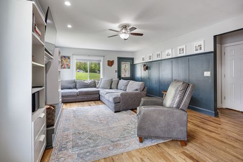 Tiny photo for 1020 Dean Street, St. Charles, IL 60174 (MLS # 12625321)