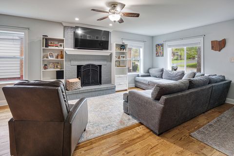 Tiny photo for 1020 Dean Street, St. Charles, IL 60174 (MLS # 12625321)