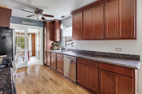 Tiny photo for 1020 Dean Street, St. Charles, IL 60174 (MLS # 12625321)