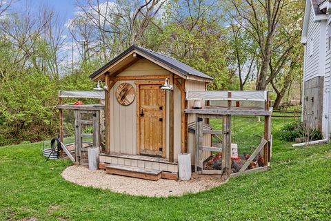 Tiny photo for 1020 Dean Street, St. Charles, IL 60174 (MLS # 12625321)