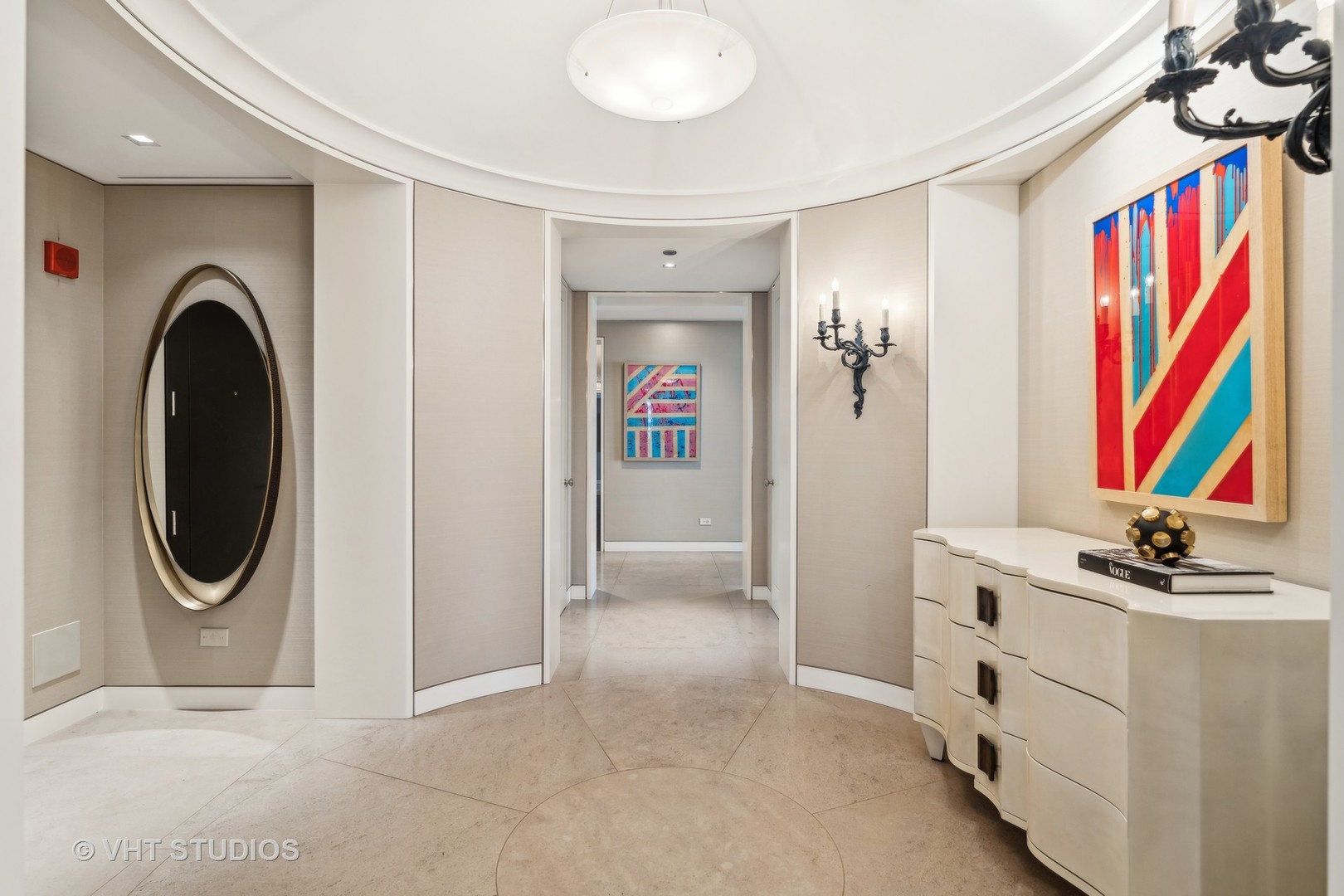 11 E Walton Street 4902