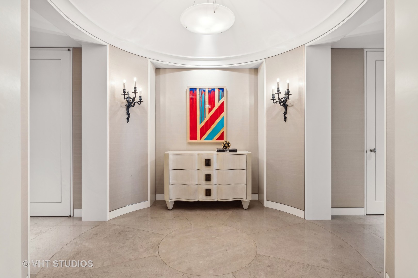 11 E Walton Street 4902