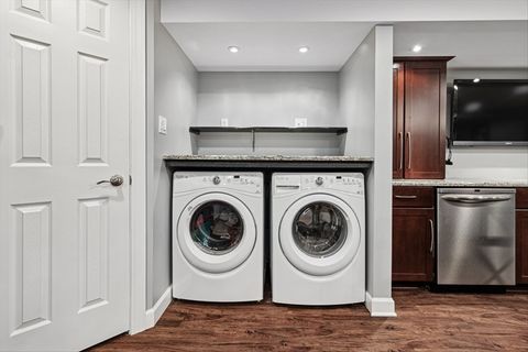 Tiny photo for 605 Edgebrook Drive, Shorewood, IL 60404 (MLS # 12502683)