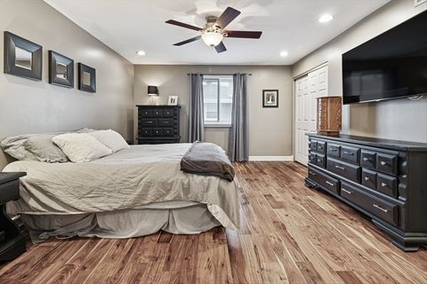 Tiny photo for 605 Edgebrook Drive, Shorewood, IL 60404 (MLS # 12502683)