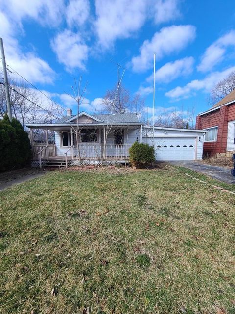 Photo of 1834 Victoria Avenue, North Chicago, IL 60064 (MLS # 12605656)