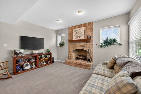 Tiny photo for 39W480 Abbey Glen Court, St. Charles, IL 60175 (MLS # 12622513)