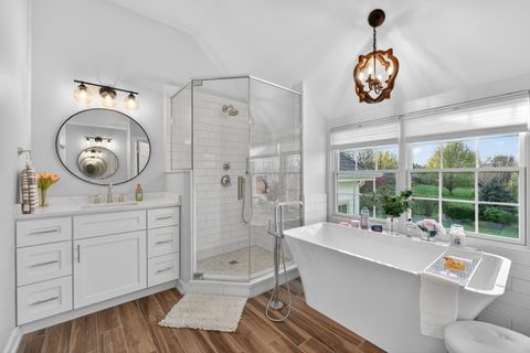 Tiny photo for 39W480 Abbey Glen Court, St. Charles, IL 60175 (MLS # 12622513)