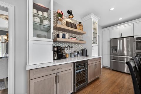Tiny photo for 39W480 Abbey Glen Court, St. Charles, IL 60175 (MLS # 12622513)
