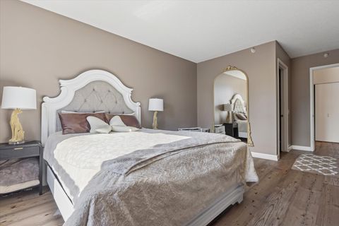 Tiny photo for 545 N Dearborn Street #3206, Chicago, IL 60654 (MLS # 12503857)