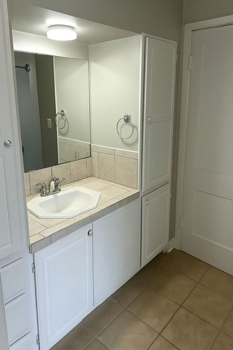 Tiny photo for 15630 Drexel Avenue, Dolton, IL 60419 (MLS # 12547322)