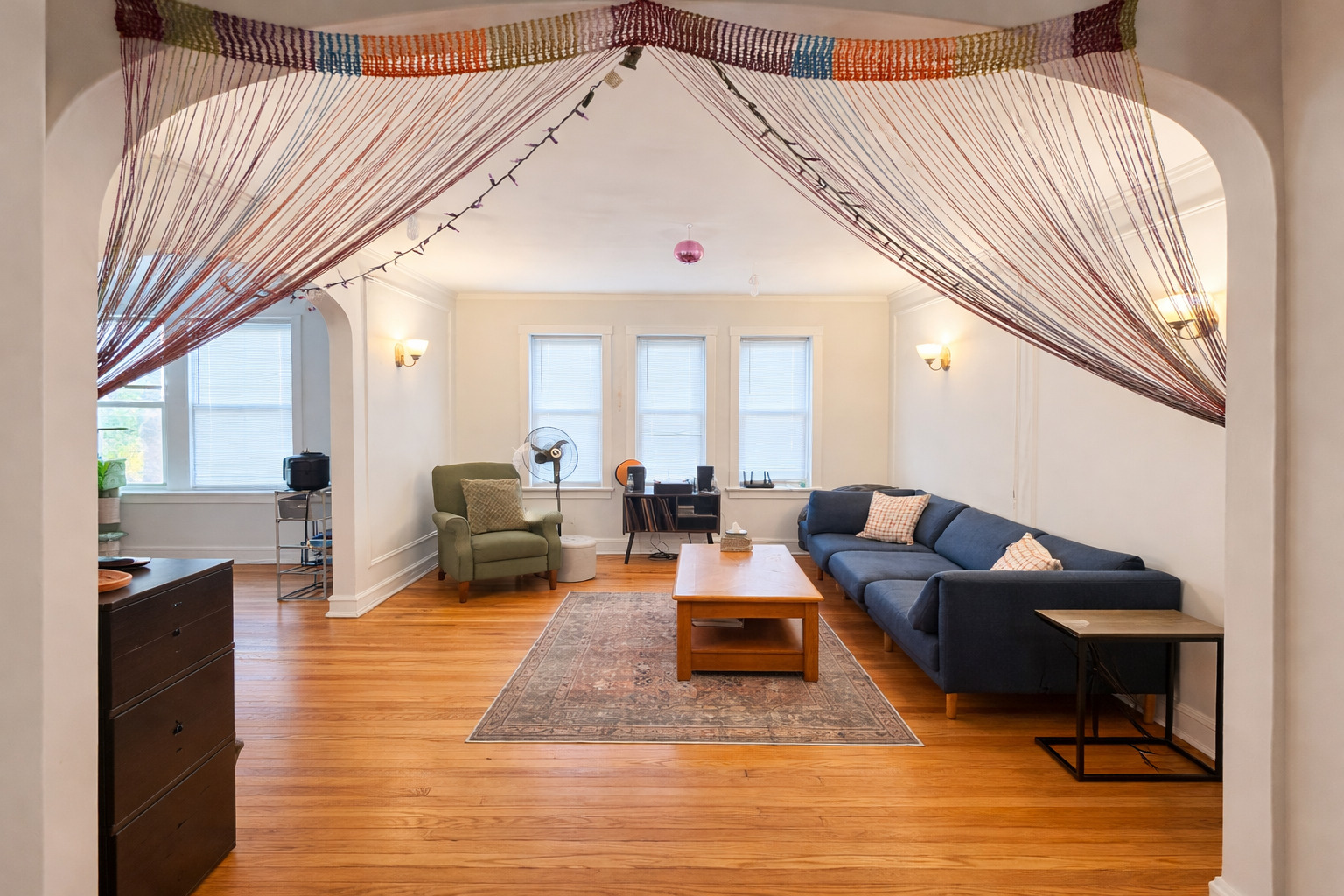 6420 N Newgard Avenue 1E