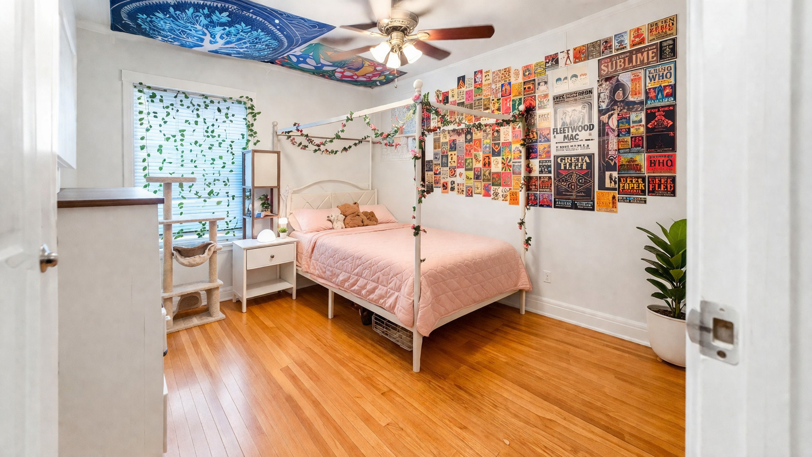 6420 N Newgard Avenue 1E