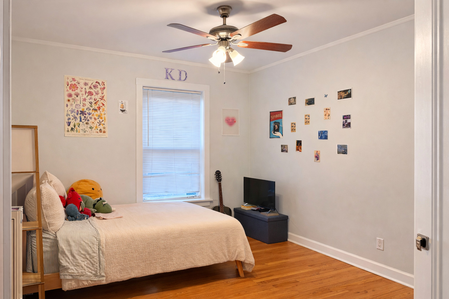 6420 N Newgard Avenue 1E