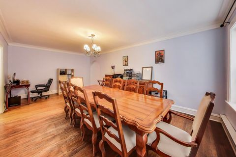 Tiny photo for 2322 W Farwell Avenue #1W, Chicago, IL 60645 (MLS # 12508557)