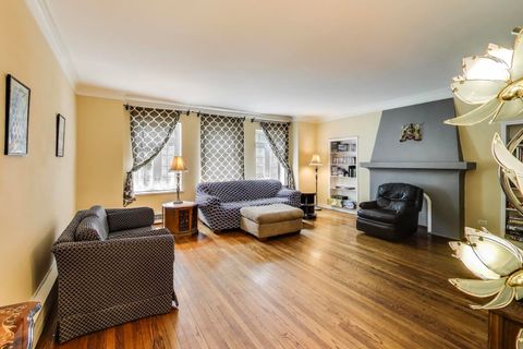 Tiny photo for 2322 W Farwell Avenue #1W, Chicago, IL 60645 (MLS # 12508557)