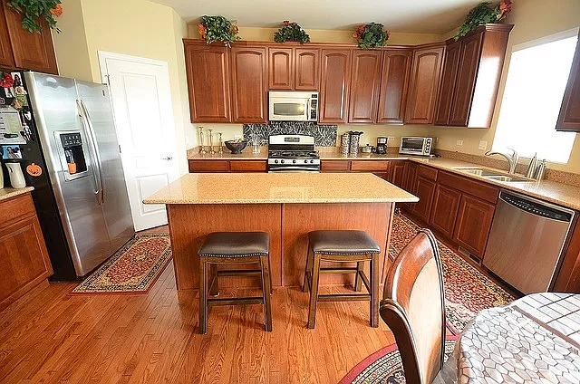 7 Snead Court