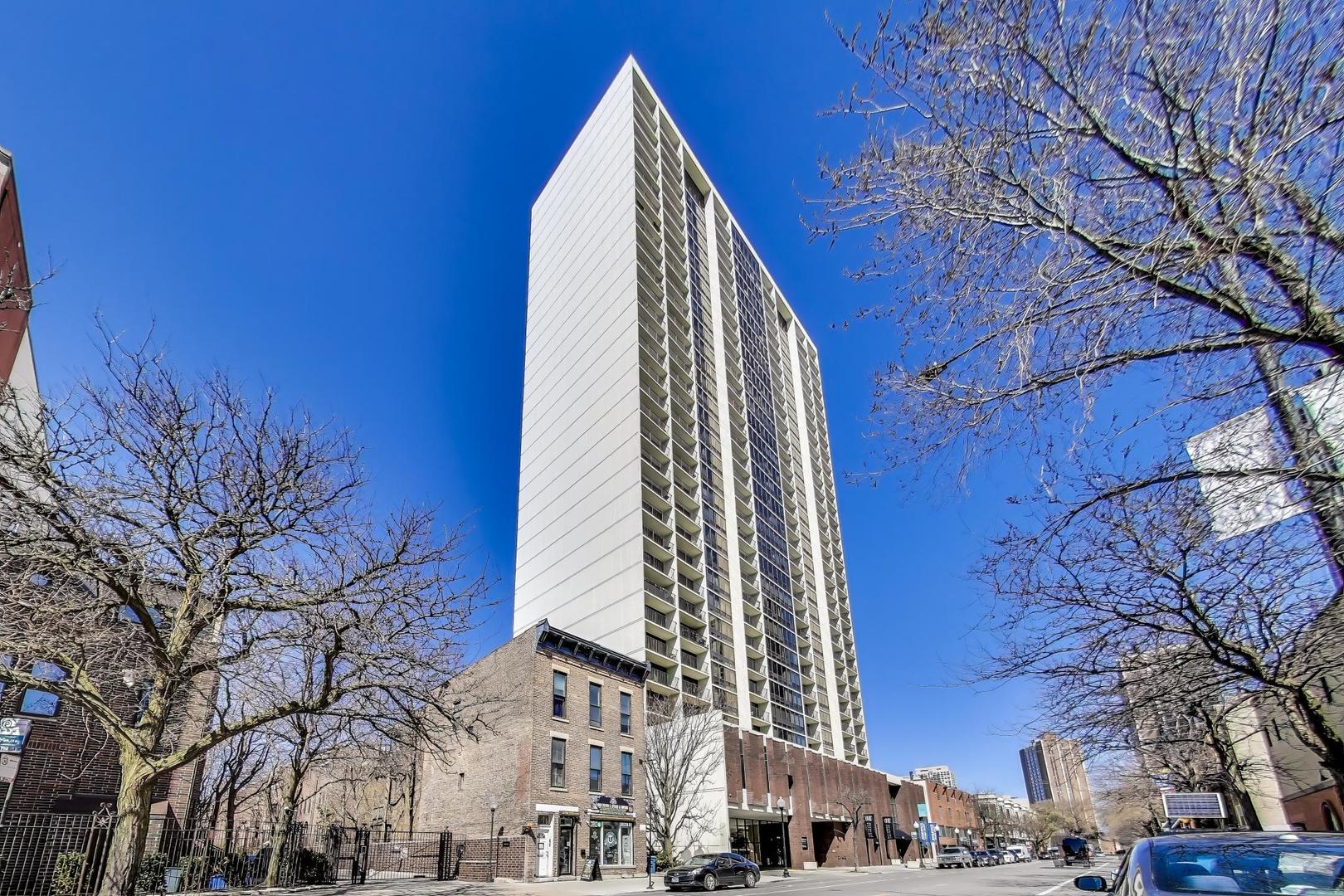 1636 N Wells Street 3007