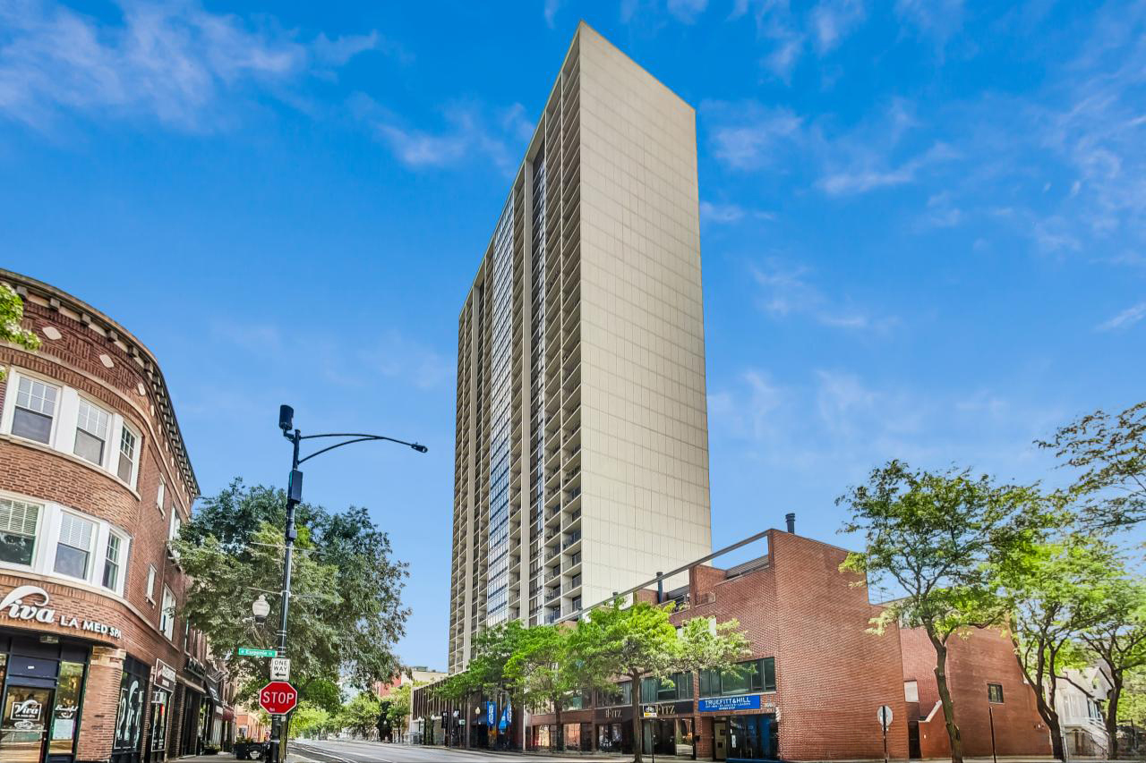 1636 N Wells Street 3007