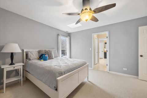 Tiny photo for 9025 Darien Woods Court, Darien, IL 60561 (MLS # 12609522)