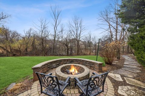 Tiny photo for 9025 Darien Woods Court, Darien, IL 60561 (MLS # 12609522)