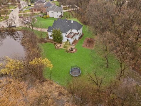 Tiny photo for 9025 Darien Woods Court, Darien, IL 60561 (MLS # 12609522)