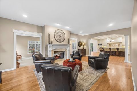 Tiny photo for 9025 Darien Woods Court, Darien, IL 60561 (MLS # 12609522)