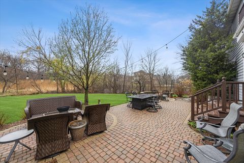 Tiny photo for 9025 Darien Woods Court, Darien, IL 60561 (MLS # 12609522)