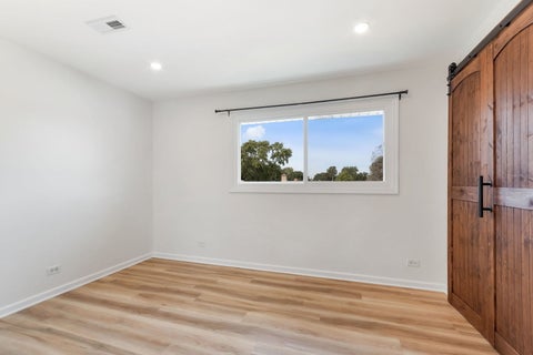 Tiny photo for 4600 W 101st Street, Oak Lawn, IL 60453 (MLS # 12775751)