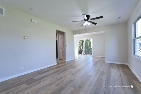 Tiny photo for 1717 Lyons Court, Waukegan, IL 60085 (MLS # 12638172)