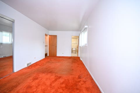 Tiny photo for 1322 S Arlington Heights Road, Arlington Heights, IL 60005 (MLS # 12703651)