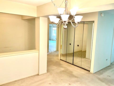 Tiny photo for 200 S Dee Road #1A, Park Ridge, IL 60068 (MLS # 12772610)