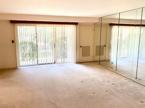 Tiny photo for 200 S Dee Road #1A, Park Ridge, IL 60068 (MLS # 12772610)