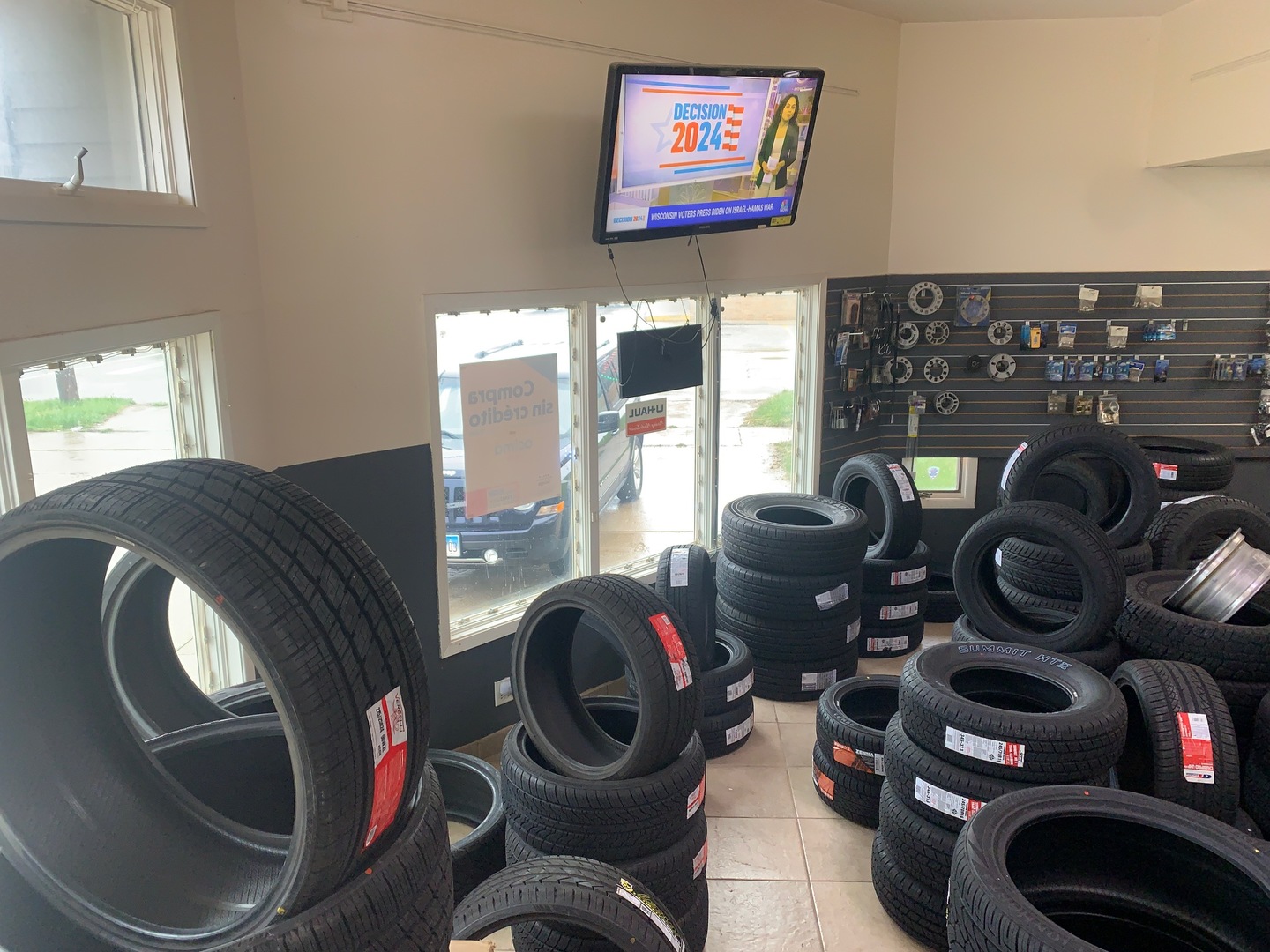 935 W JEFFERSON Street