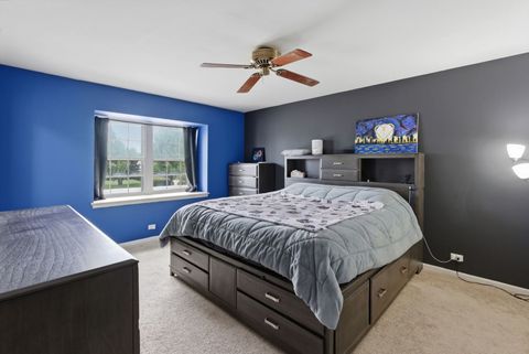 Tiny photo for 670 Versailles Circle #D, Elk Grove Village, IL 60007 (MLS # 12622627)