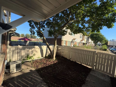 Tiny photo for 442 Congress Court #9, Wood Dale, IL 60191 (MLS # 12780676)