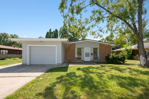 Tiny photo for 417 Lakewood Boulevard, Park Forest, IL 60466 (MLS # 12467423)