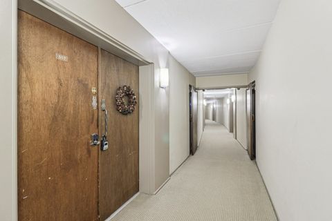 Tiny photo for 1301 N Western Avenue #307, Lake Forest, IL 60045 (MLS # 12575161)