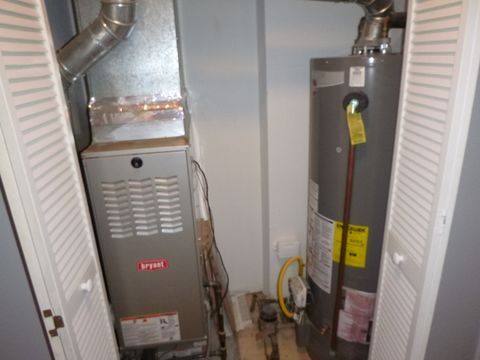 Tiny photo for 305 Four Winds Way, Carpentersville, IL 60110 (MLS # 12500109)