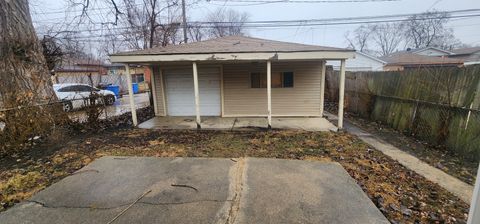 Tiny photo for 11641 S Loomis Street, Chicago, IL 60643 (MLS # 12586799)