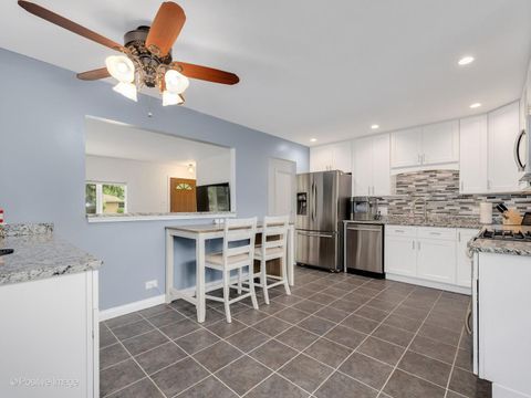 Tiny photo for 690 W Willow Glen, Addison, IL 60101 (MLS # 12645916)