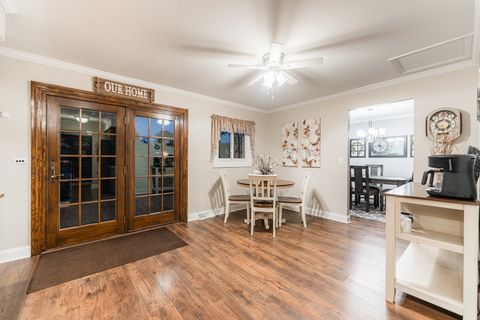 Tiny photo for 716 E Wilson Avenue, Lombard, IL 60148 (MLS # 12515628)