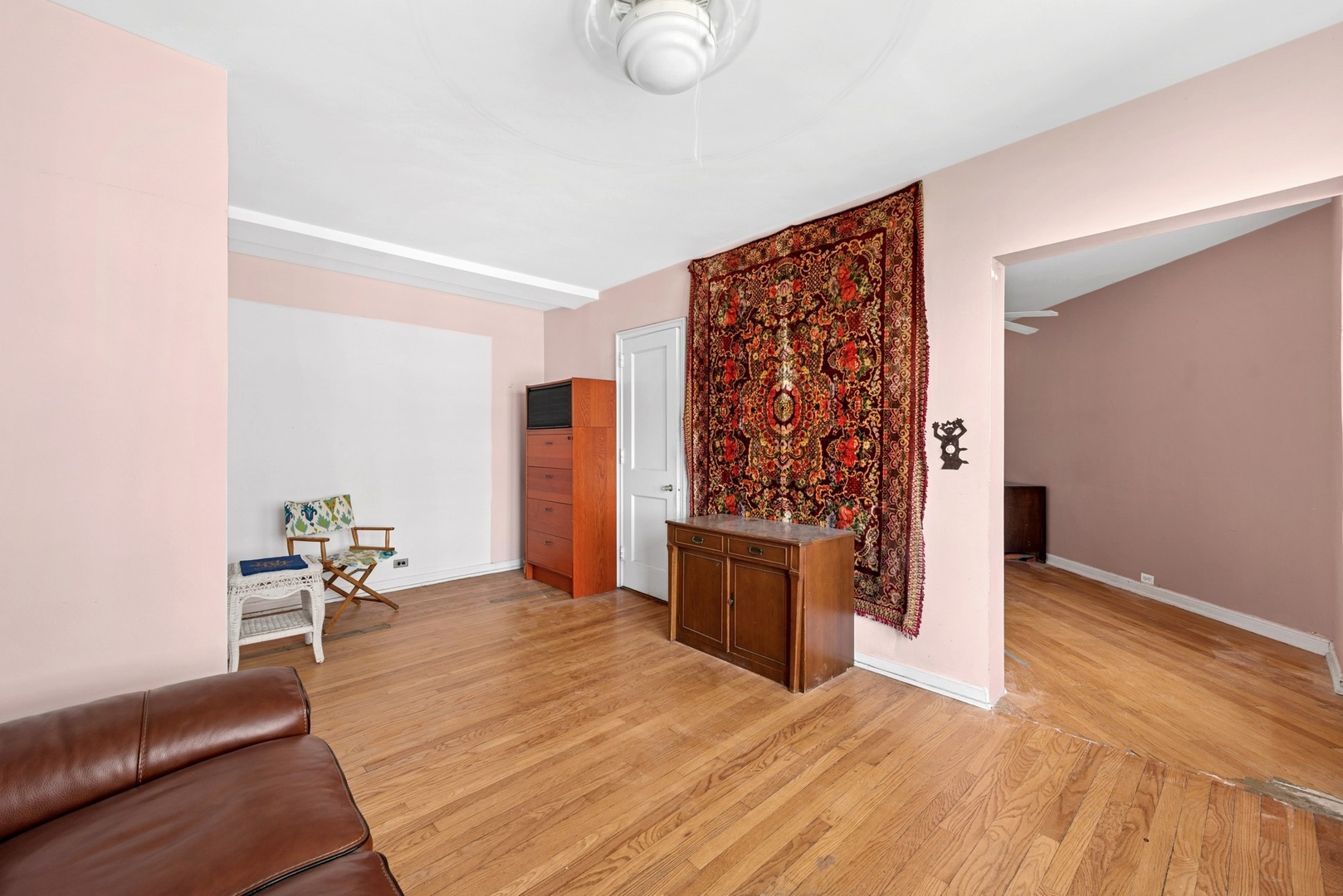 5555 N Sheridan Road 901A