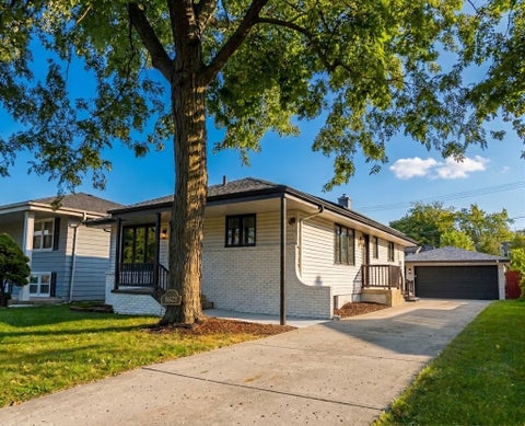 Tiny photo for 17835 Ridgewood Avenue, Lansing, IL 60438 (MLS # 12698771)