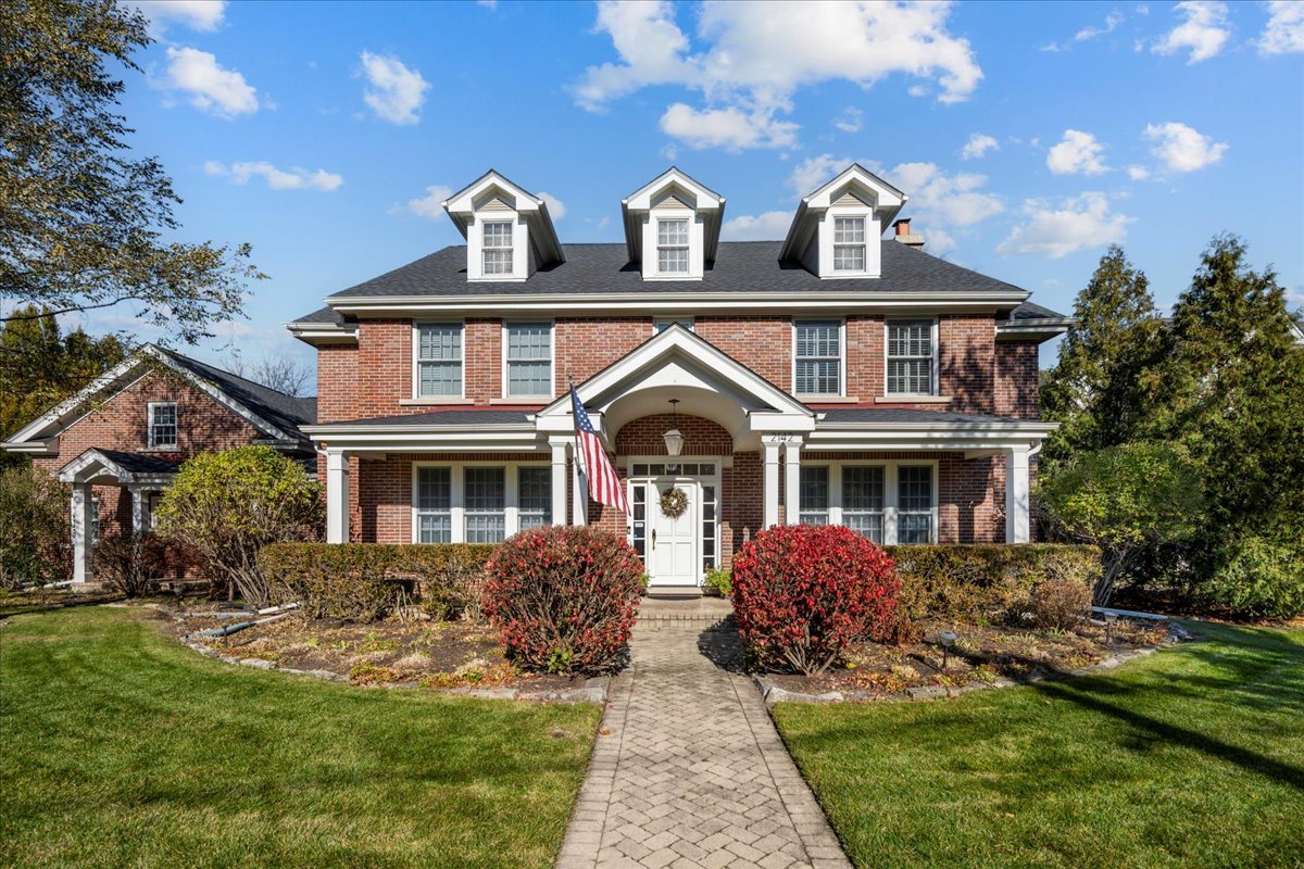 2142 Harrison Street