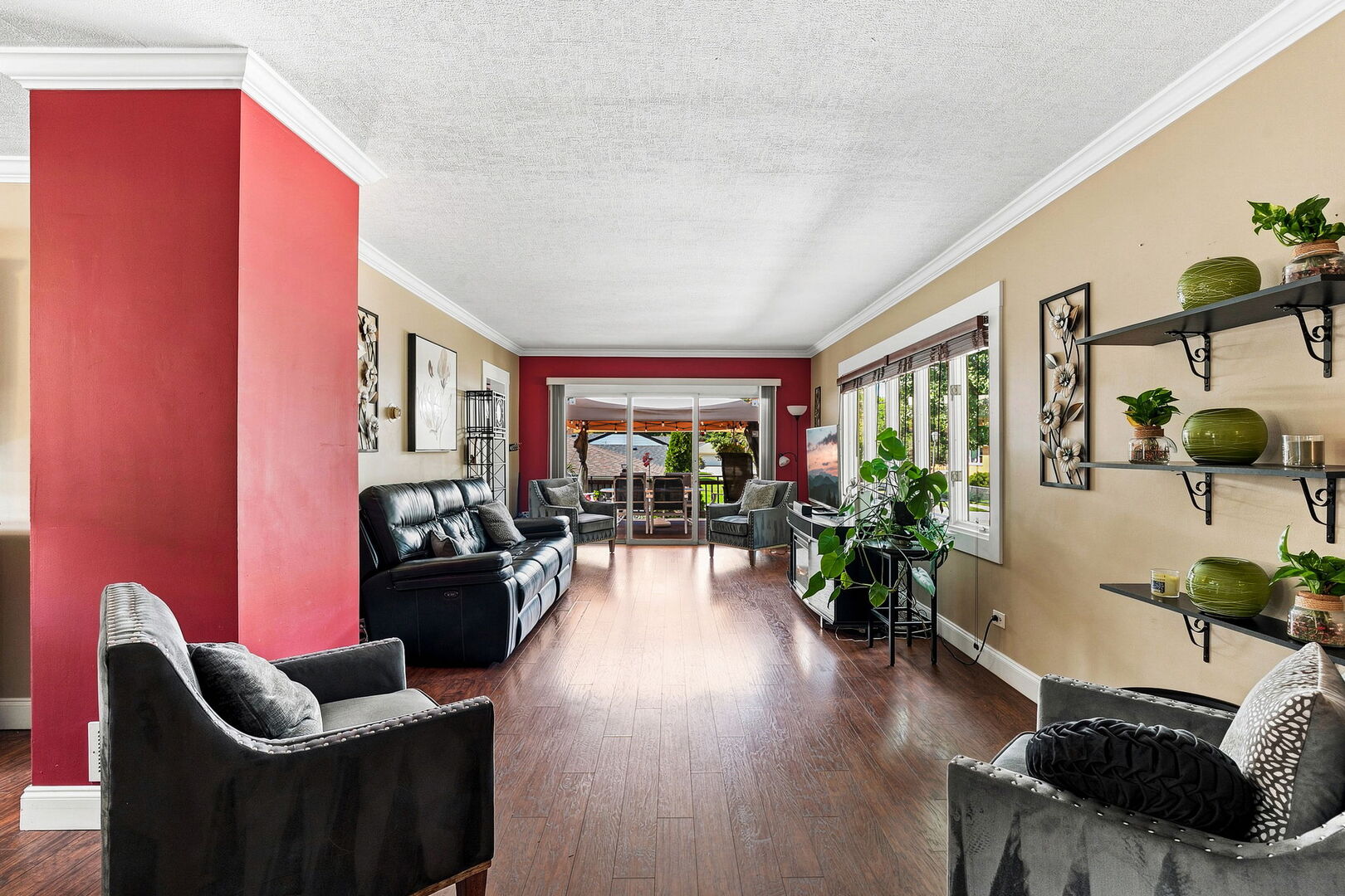 150 S Pick Avenue