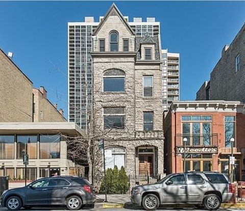 1539 N Wells Street 1 Chicago IL 60610