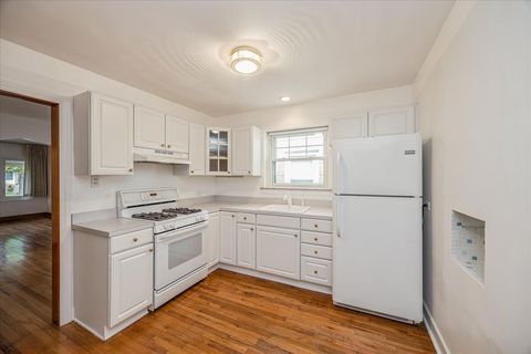 Tiny photo for 5141 S Merrimac Avenue, Chicago, IL 60638 (MLS # 12483702)