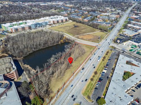 1S628 Oakbrook Lake Oak Brook IL 60181