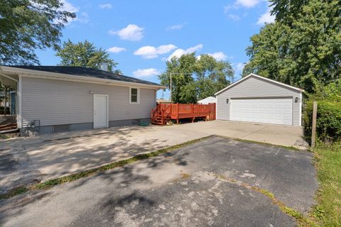 Tiny photo for 2216 177th Street, Lansing, IL 60438 (MLS # 12465873)